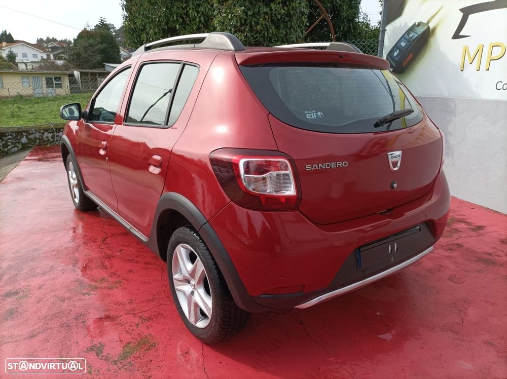 Dacia Sandero 0.9 TCe Stepway - 4