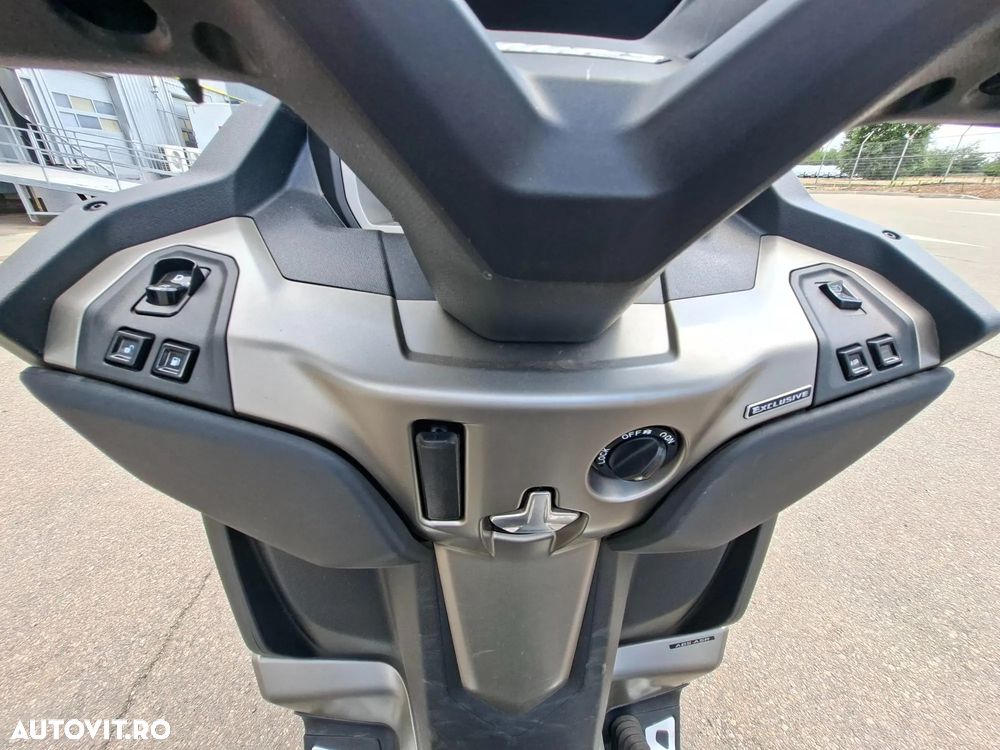 Piaggio MP3 530 HPE Exclusive - 11