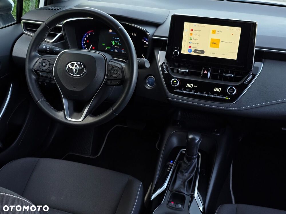 Toyota Corolla 1.8 Hybrid Comfort - 22