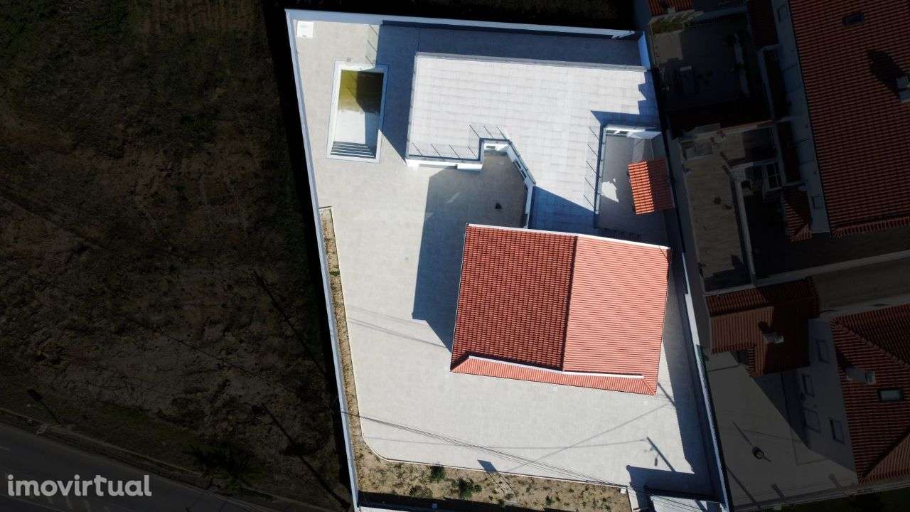 Espaçosa Moradia V4 com piscina - Coimbrã / Peniche - Grande imagem: 5/46