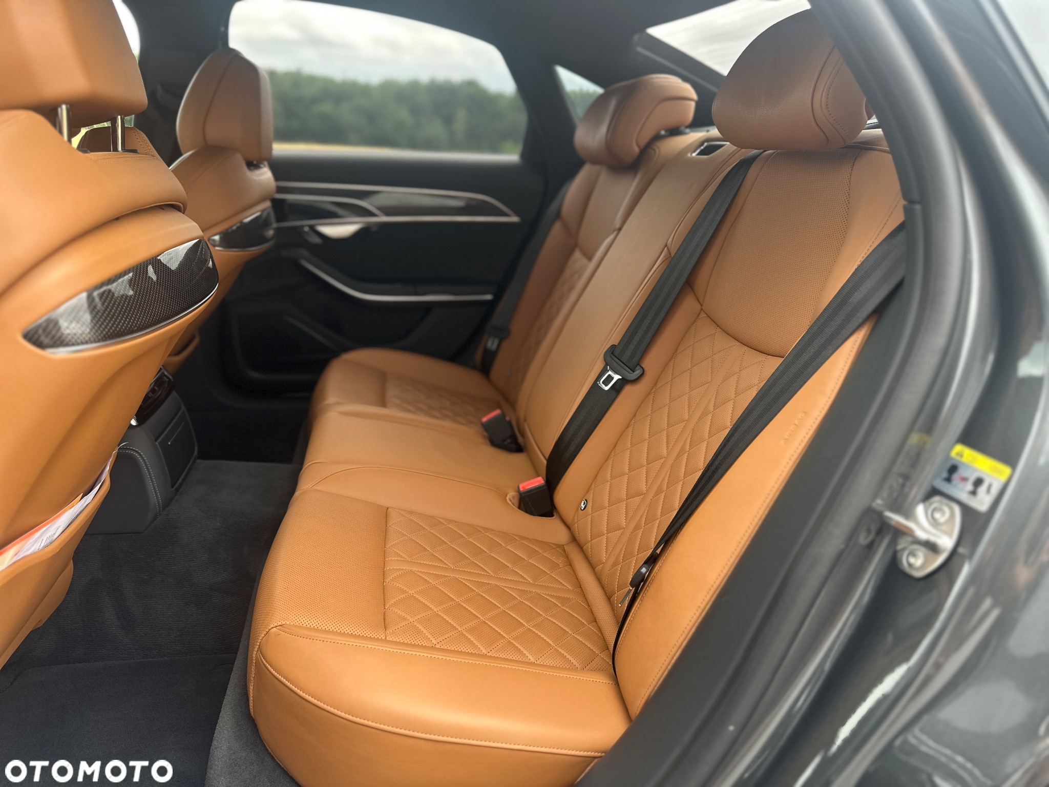 Audi S8 - 22
