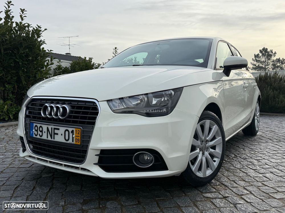 Audi A1 Sportback 1.6 TDI Advance - 1