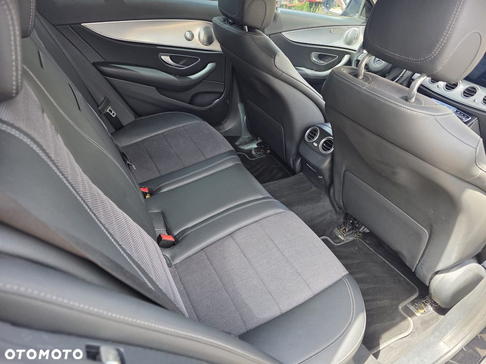 Mercedes-Benz Klasa E 220 d 4Matic All-Terrain 9G-TRONIC Avantgarde - 10