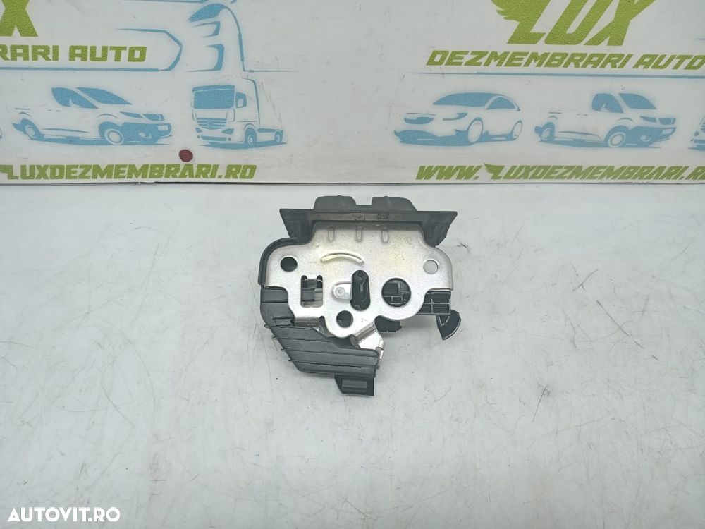 Broasca incuietoare haion  8r0827505 Audi A4 B8/8K (facelift) - 1