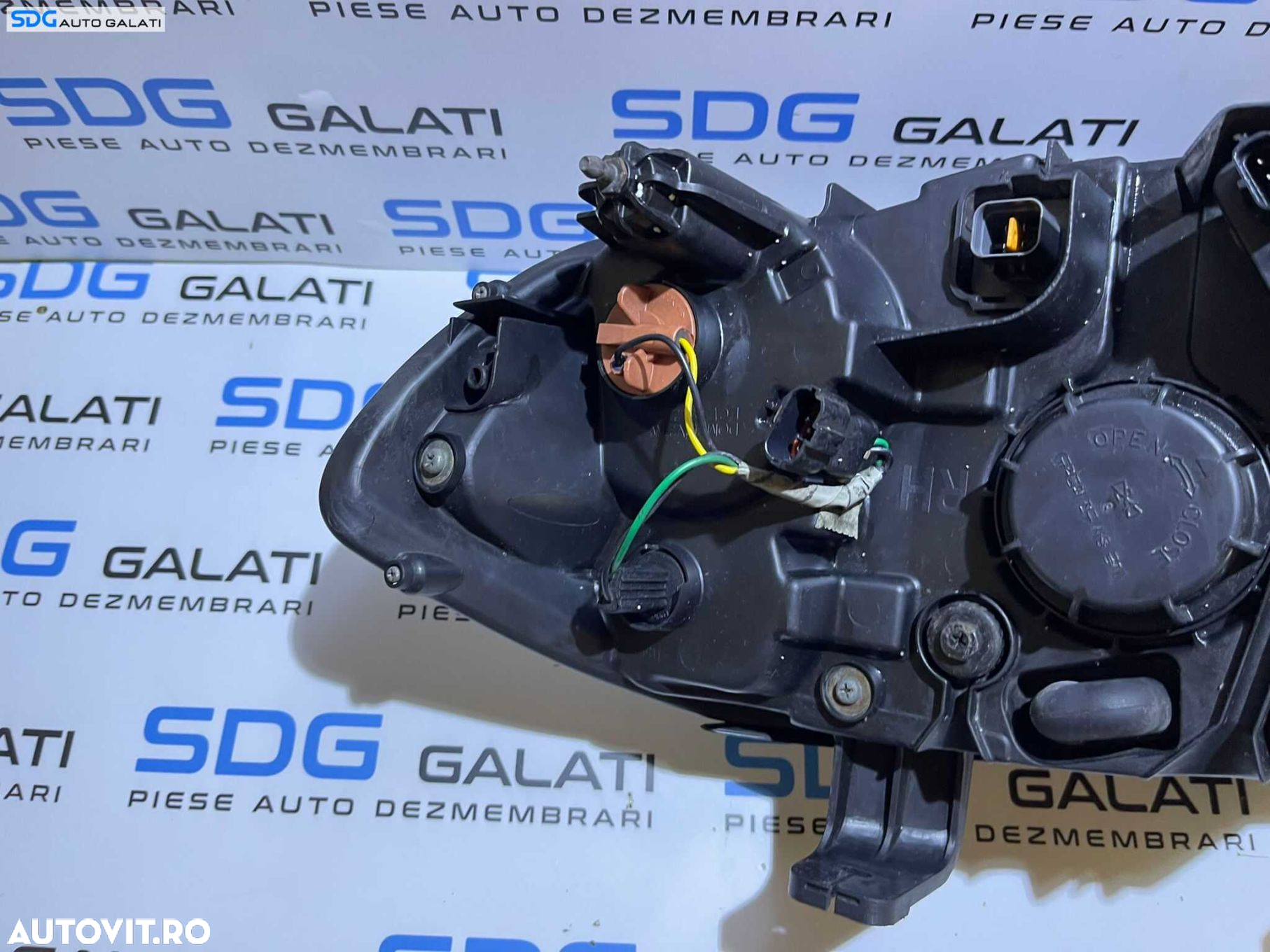 Far Dreapta Halogen SsangYong Rodius 2004 - 2012 [L2150] - 9