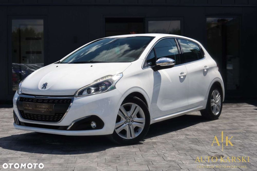 Peugeot 208 - 3