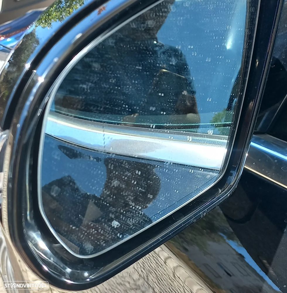 Mercedes-Benz E 300 de AMG Line - 25