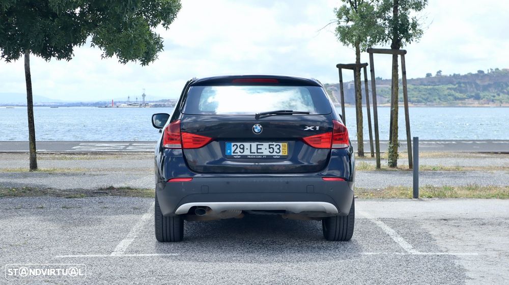 BMW X1 18 d sDrive Auto - 6