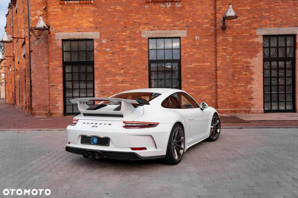 Porsche 911 GT3 PDK - 11