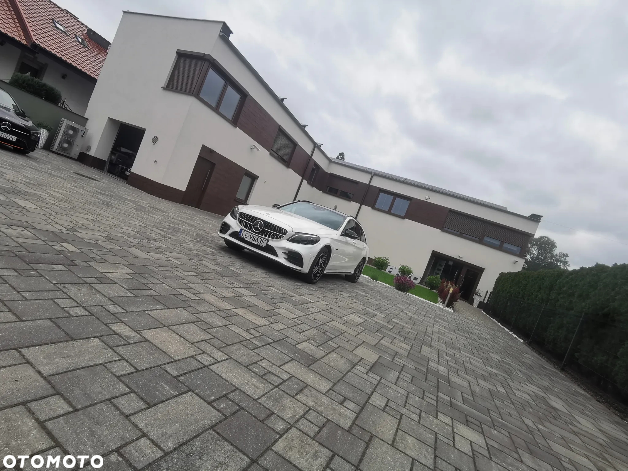 Mercedes-Benz Klasa C 300 de 9G-TRONIC - 39