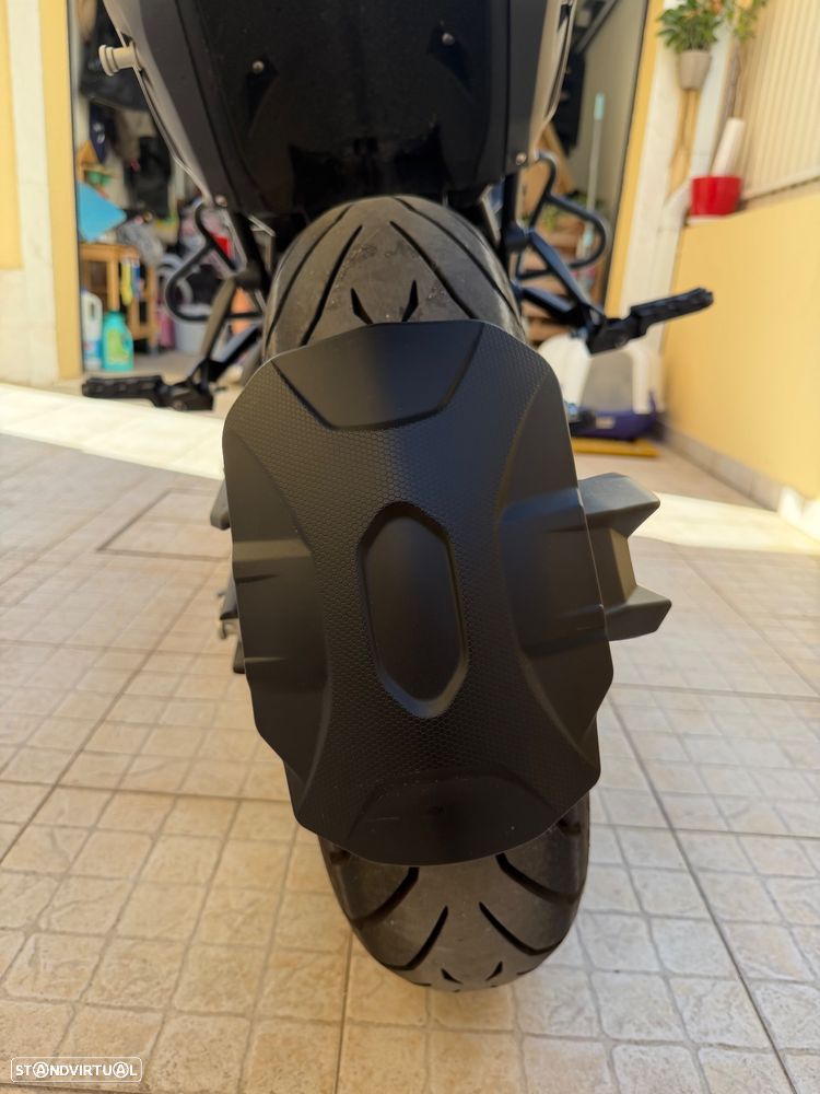Benelli TRK 502 - 5