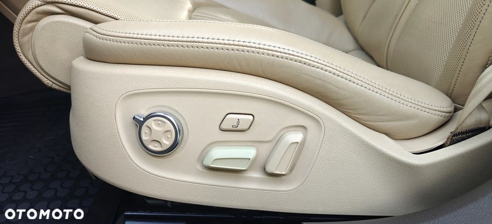 Audi A6 Avant - 25