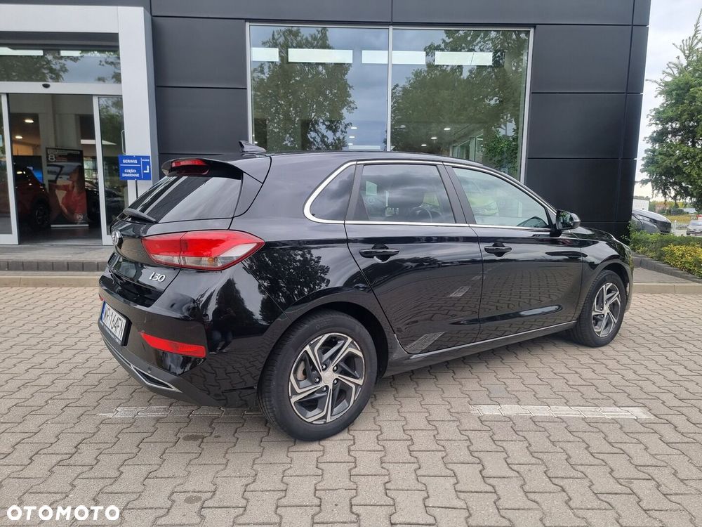 Hyundai i30 1.5 DPI Smart - 12