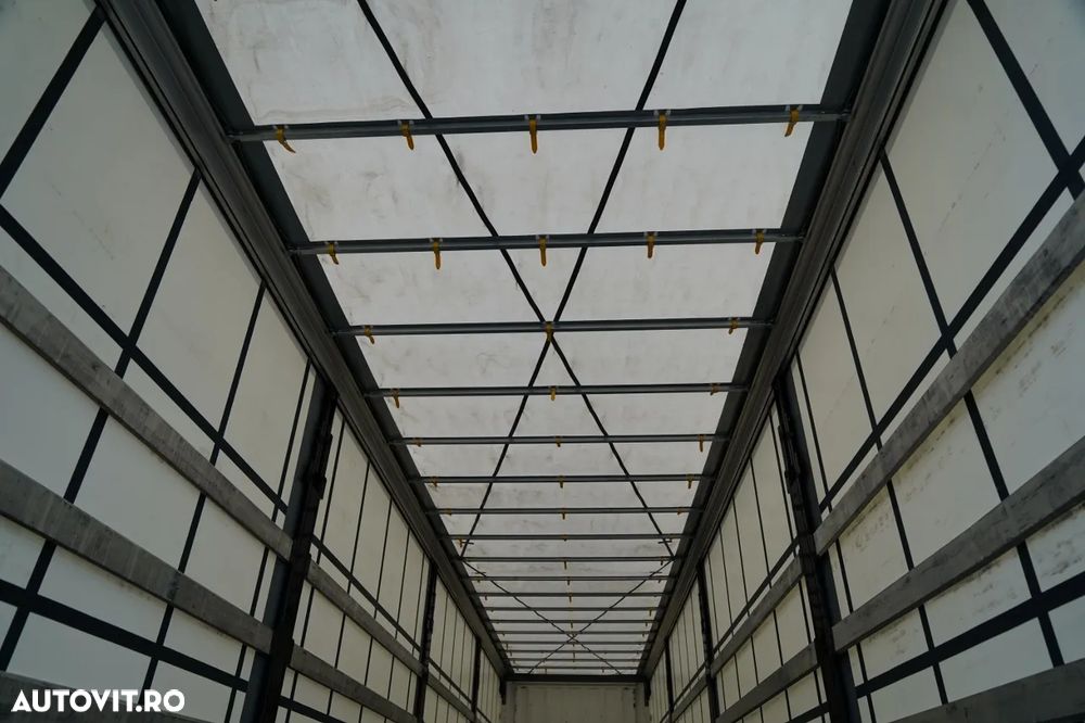 Krone CORTINĂ KRONE / 2024 / COȘ PENTRU PALEȚI / 2 AXE RIDICATIVE / PUȚIN FOLOSIT / - 18