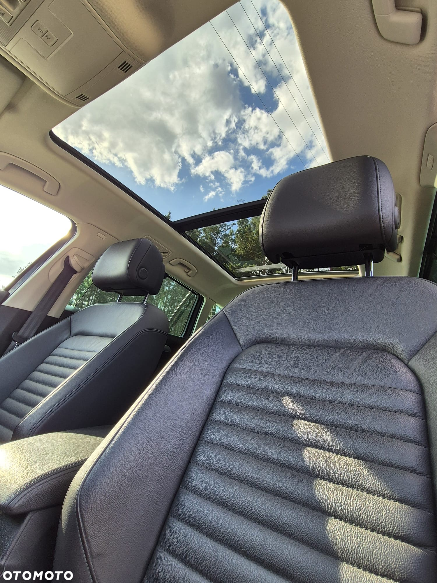 Volkswagen Passat Variant 2.0 TDI SCR DSG Highline - 37