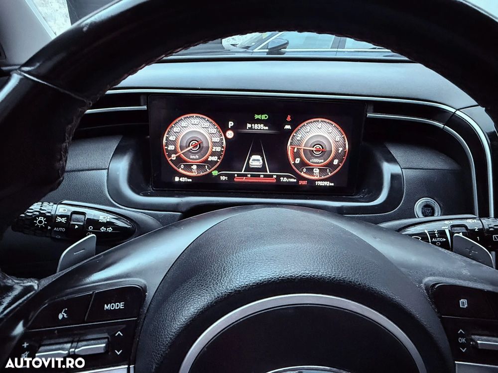 Hyundai Tucson 1.6 T-GDi HEV 2WD Advantage - 11