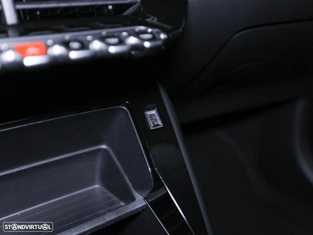 Peugeot 208 1.2 PureTech Active - 19