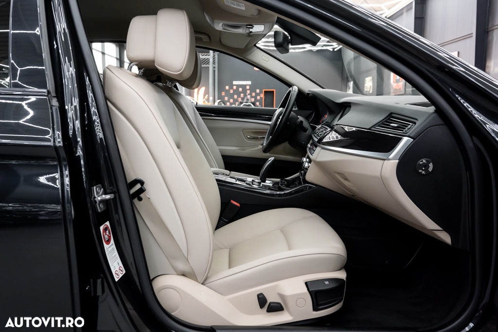 BMW Seria 5 520d Aut. - 12