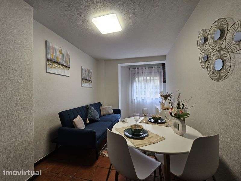 Apartamento T1 para Arrendamento, Rua Faria Guimaraes - Grande imagem: 4/11