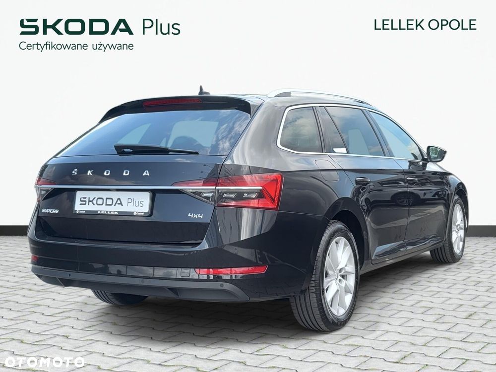 Skoda Superb 2.0 TDI SCR Style DSG - 6