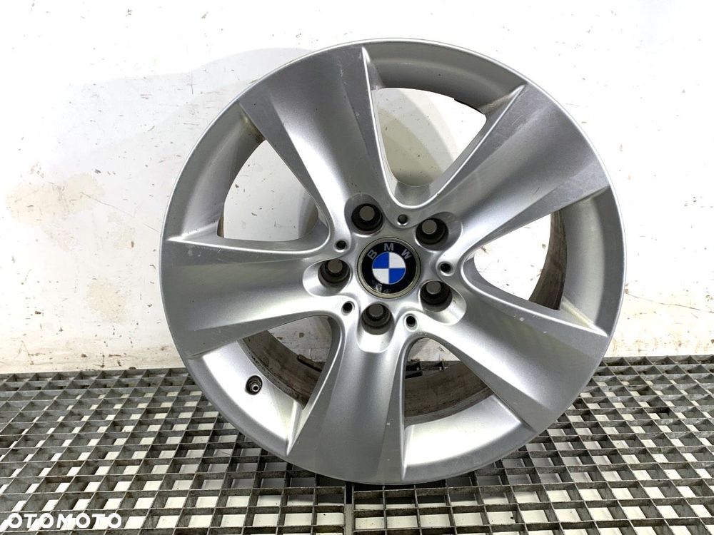 FELGA ALUMINIOWA 17 8J 5X120 CENTR 72,6 ET30  BMW 5 Touring (E61) 2004 - 2010 525 i 160 kW [218 KM] - 1