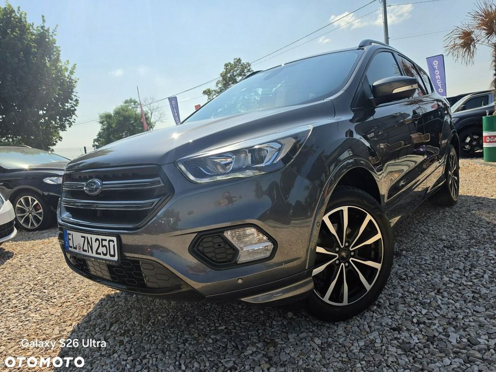 Ford Kuga 1.5 EcoBoost 2x4 ST-Line - 5