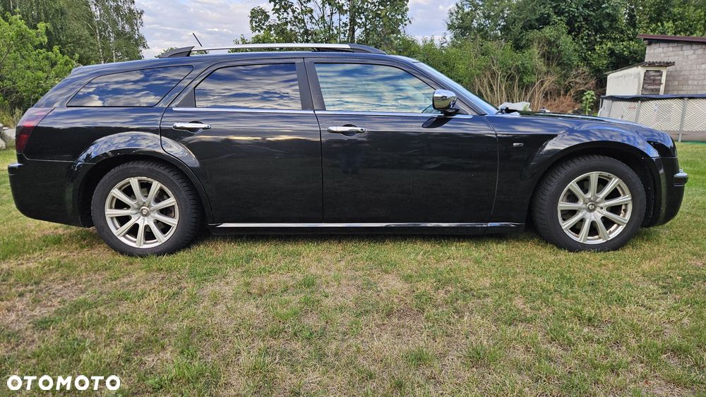 Chrysler 300C - 5