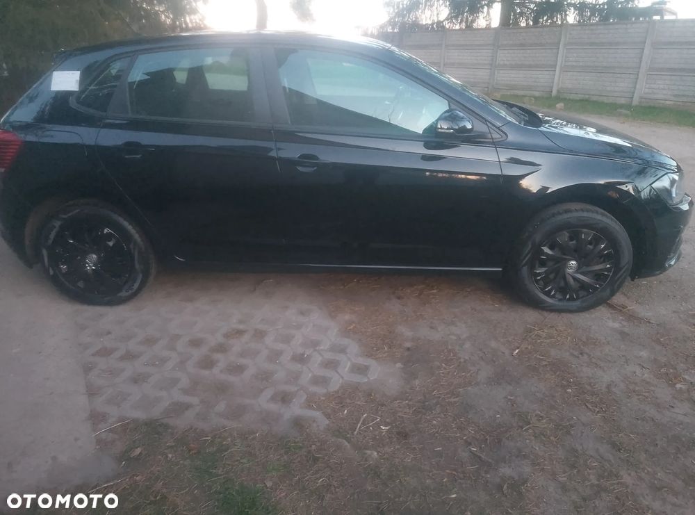 Volkswagen Polo - 12
