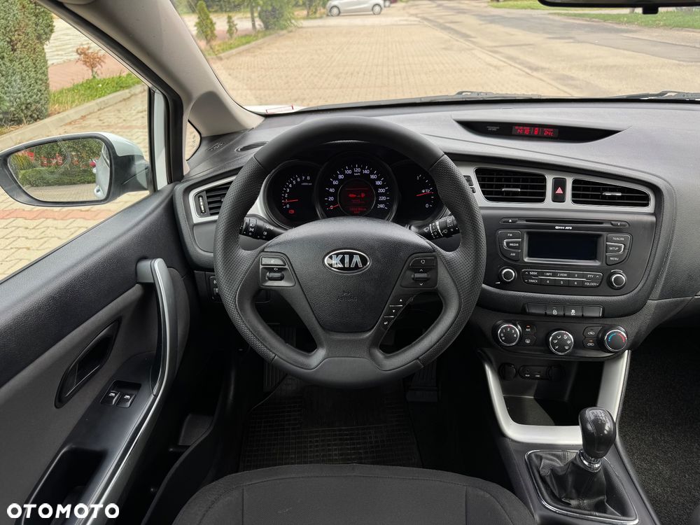 Kia Ceed 1.4 M - 7