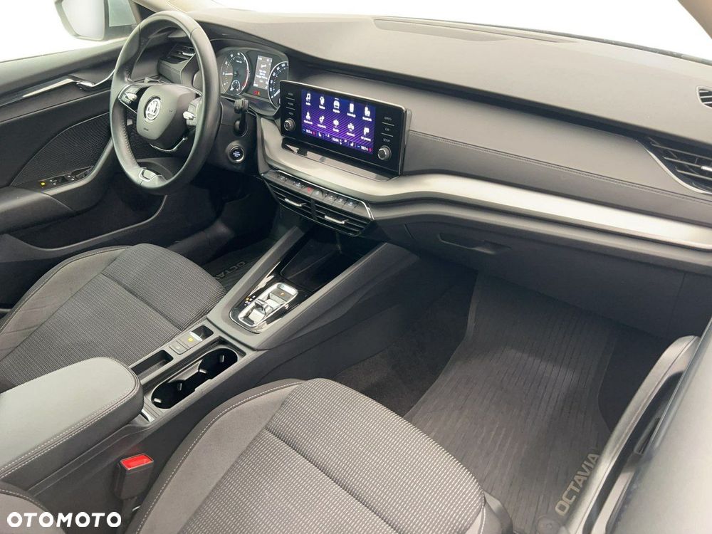 Skoda Octavia - 14