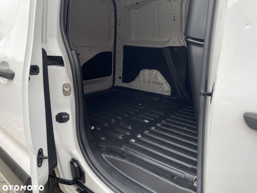 Peugeot Partner - 14