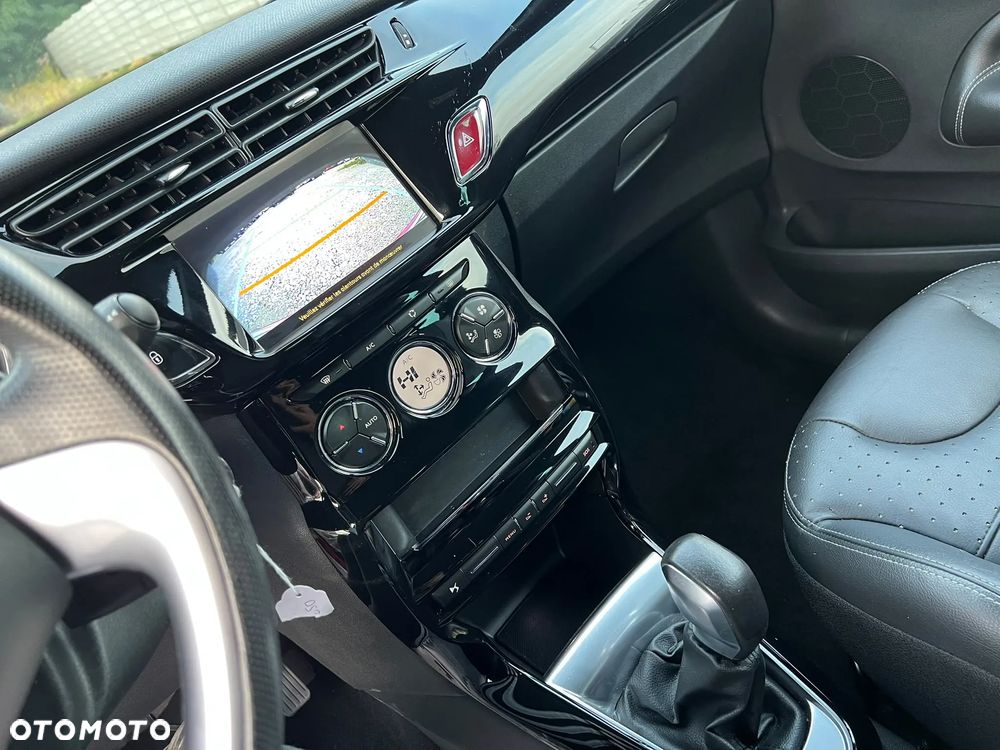 Citroën DS3 PureTech 110 Start & Stop EAT6 SoChic - 17