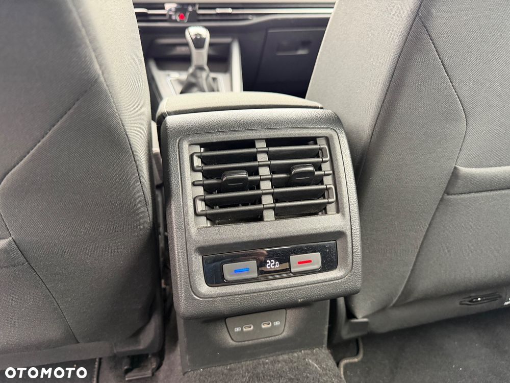 Volkswagen Golf 2.0 TDI SCR Energy - 18