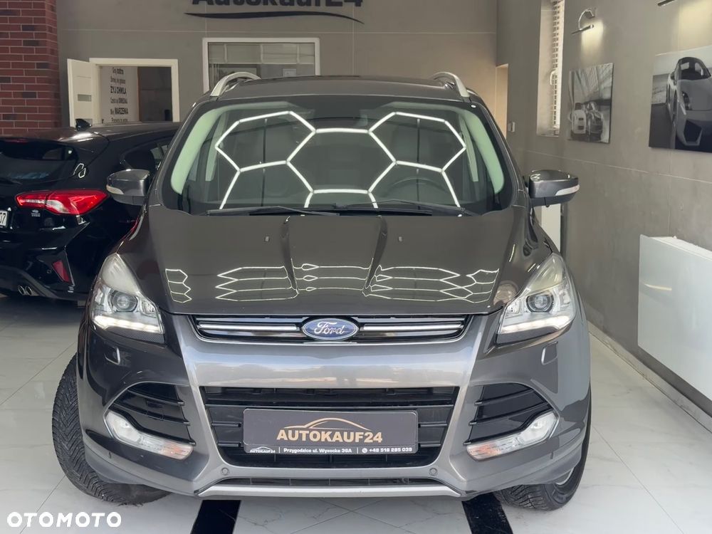 Ford Kuga 2.0 TDCi 4x4 Titanium - 4