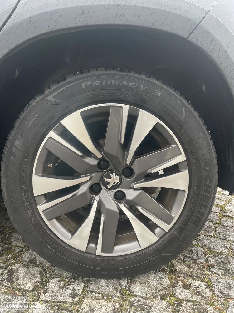 Peugeot 2008 PureTech 110 Stop&Start EAT6 Allure - 13