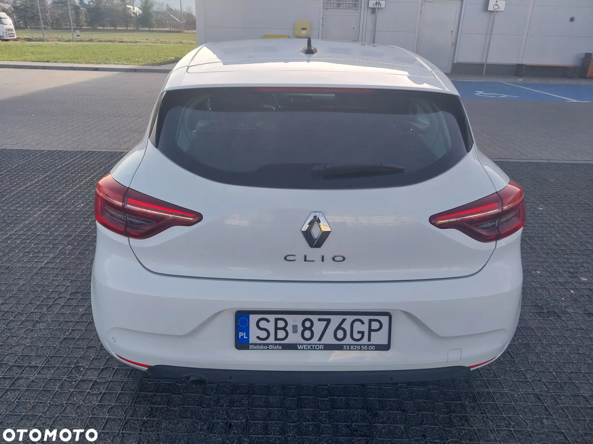 Renault Clio - 6