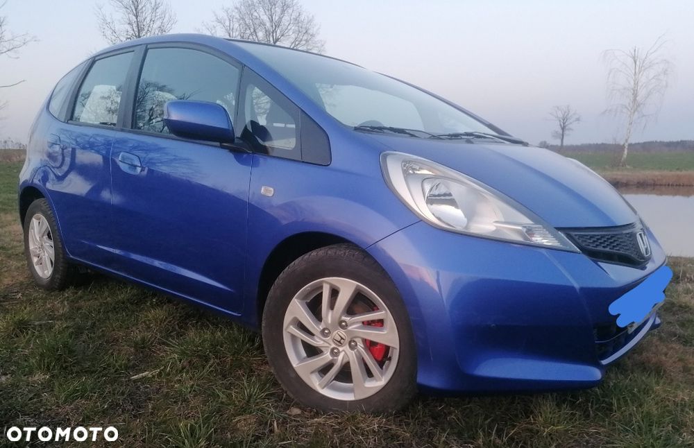 Honda Jazz 2011 photo 2