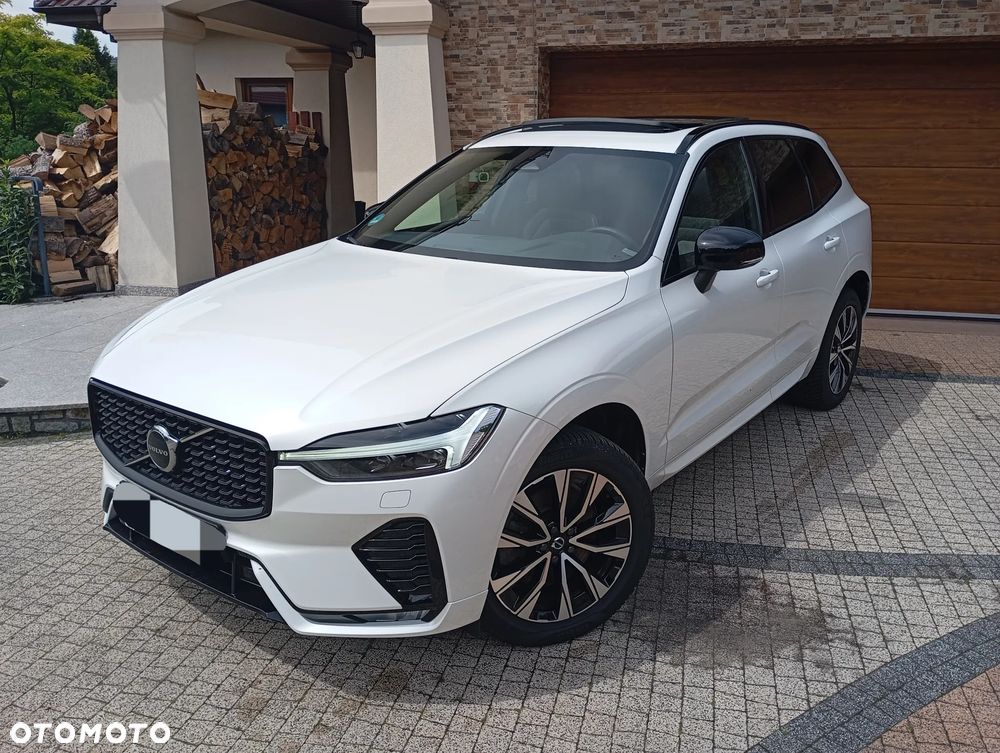 Volvo XC 60 B4 D AWD Ultimate Dark - 1