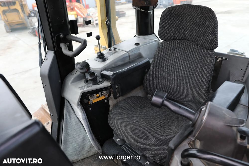 Cat D6N - 16