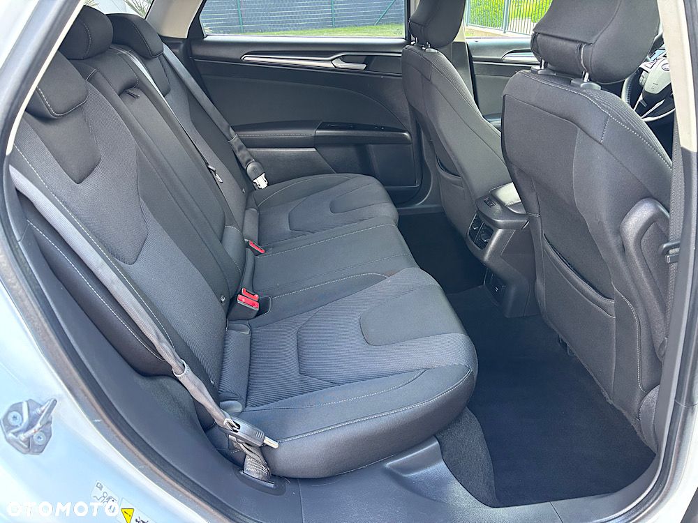 Ford Mondeo 2.0 TDCi Titanium - 31