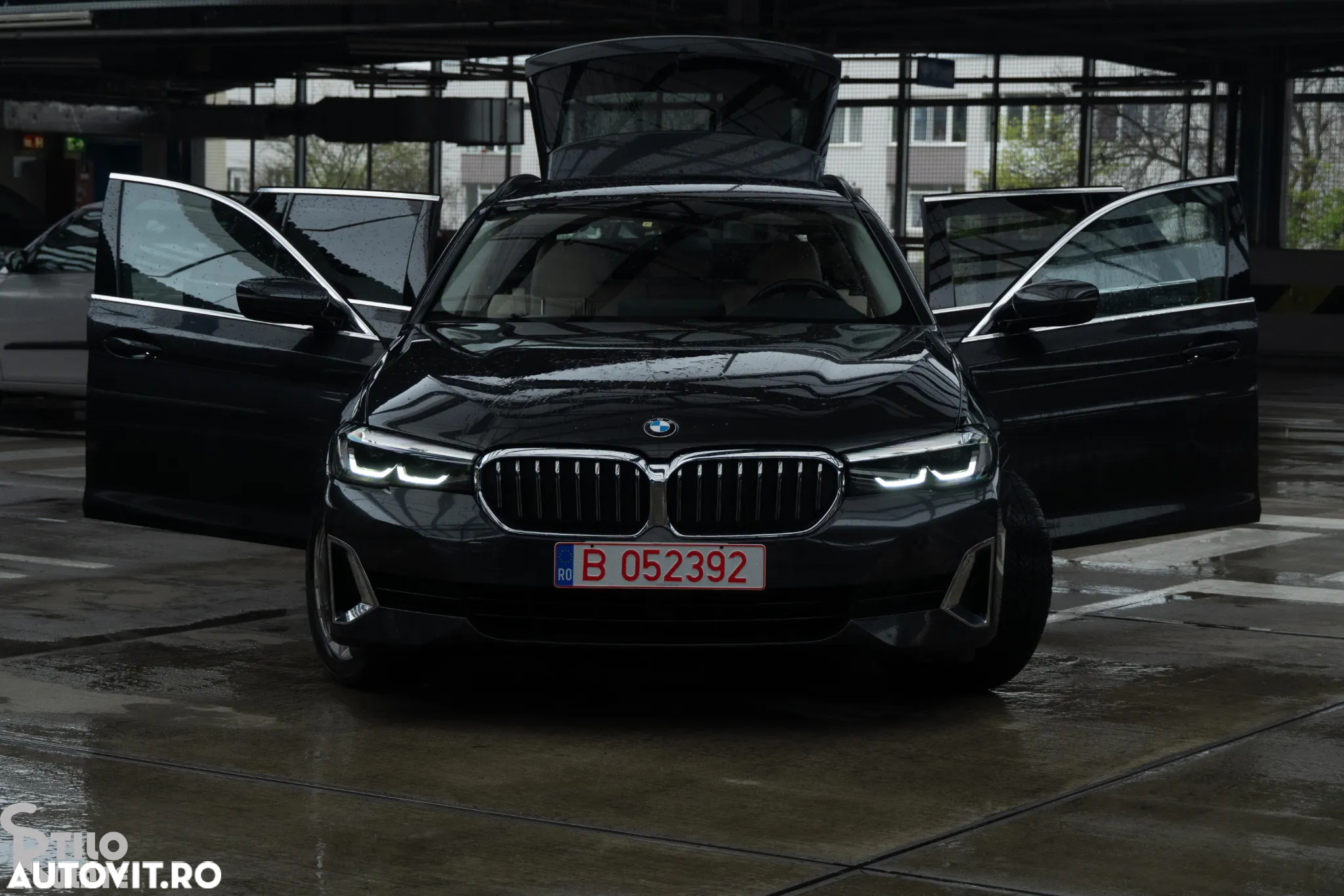 BMW Seria 5 520d xDrive AT MHEV - 9