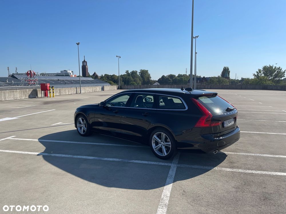 Volvo V90 D4 AWD Momentum - 13