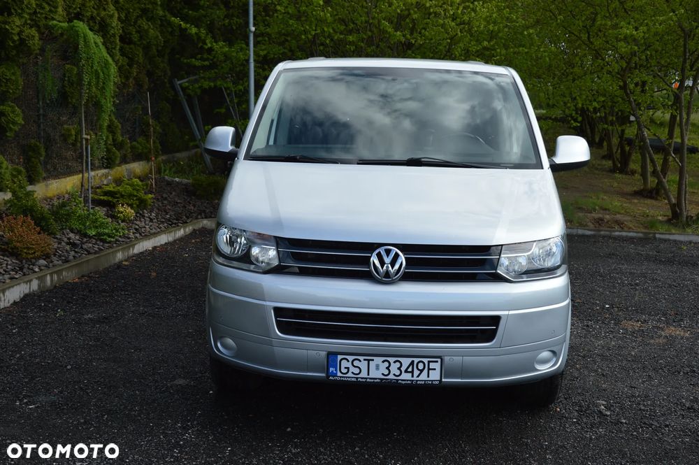 Volkswagen Multivan - 2