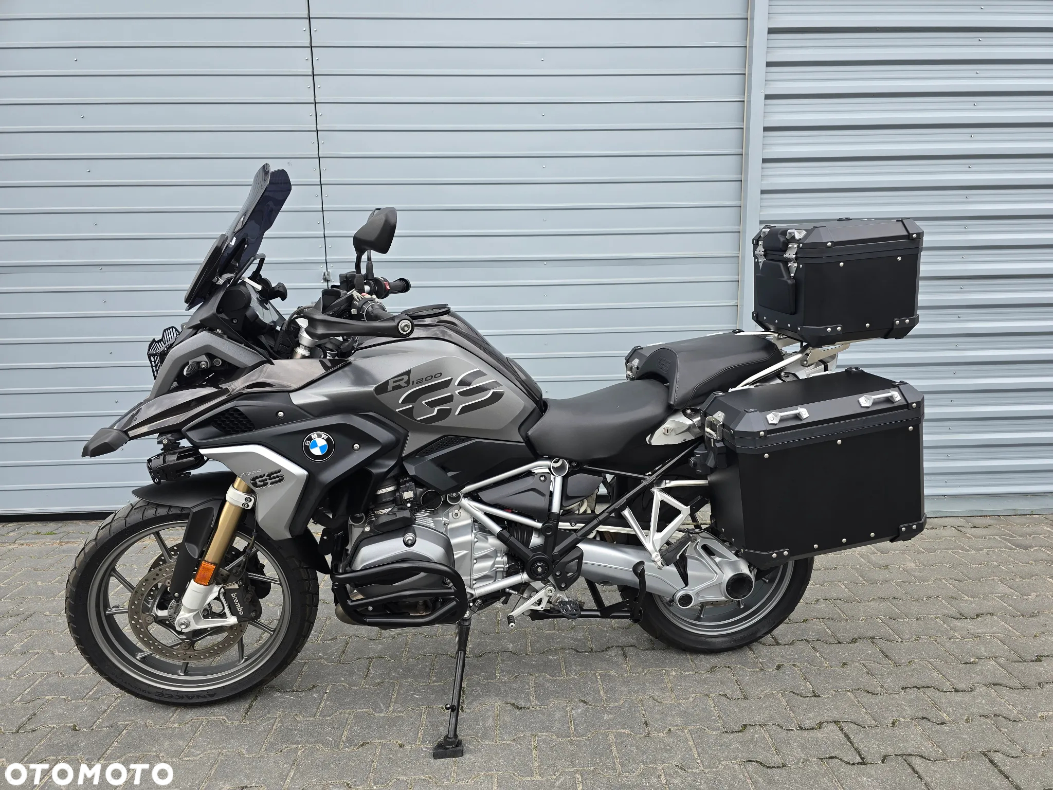 BMW R - 11