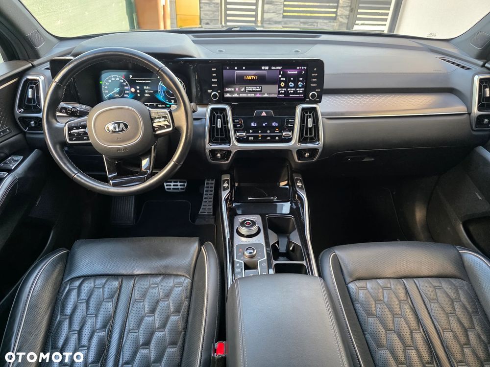 Kia Sorento 1.6 T-GDI HEV Prestige Line 4WD 7os - 8