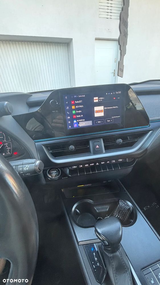 Lexus UX 250h GPF F Sport Design 2WD - 15