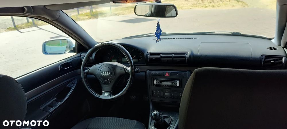 Audi A4 Avant 1.8T Quattro - 31