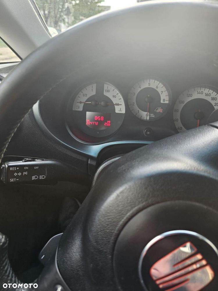 Seat Leon - 4