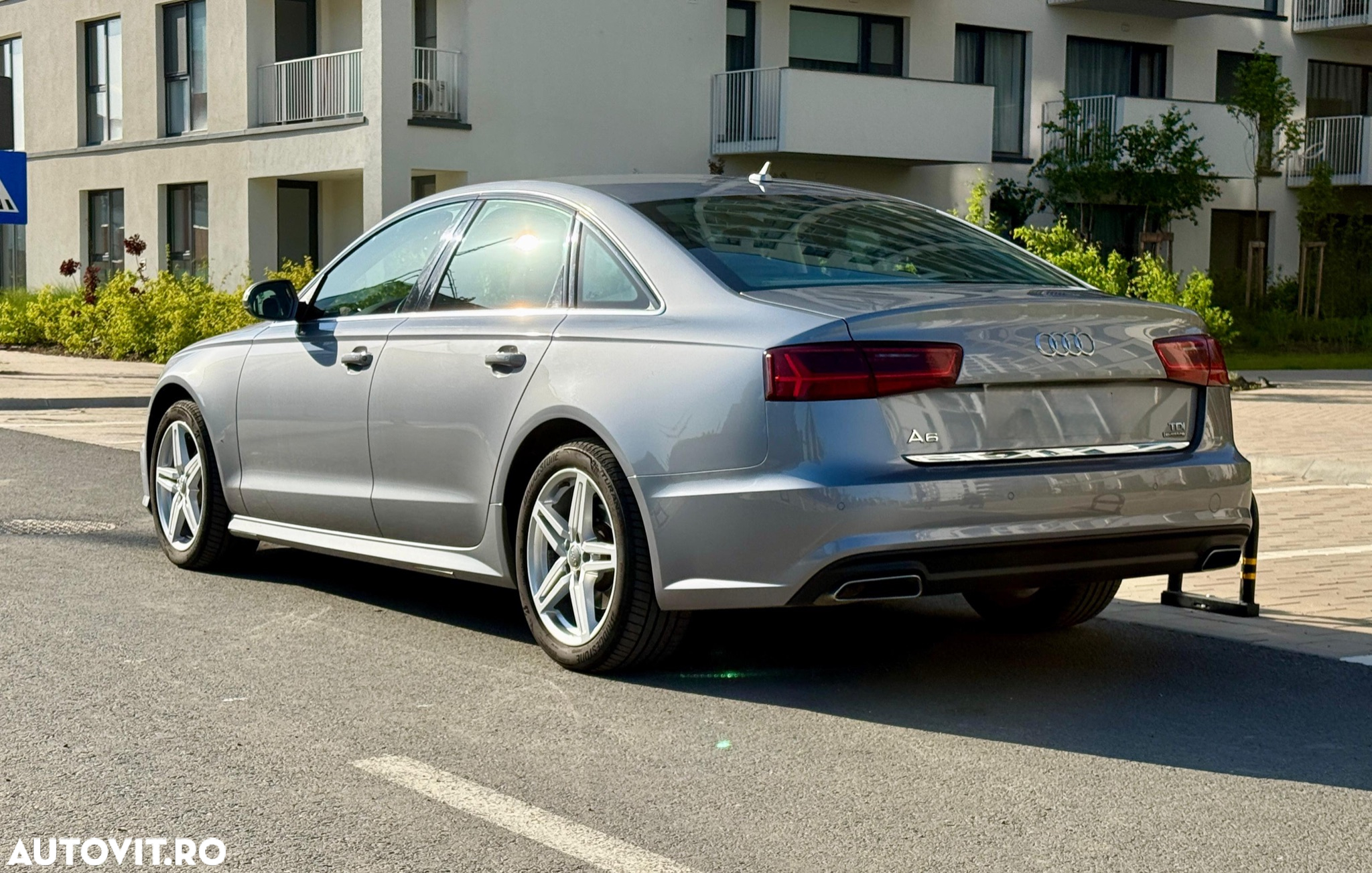 Audi A6 2.0 TDI quattro S tronic - 7