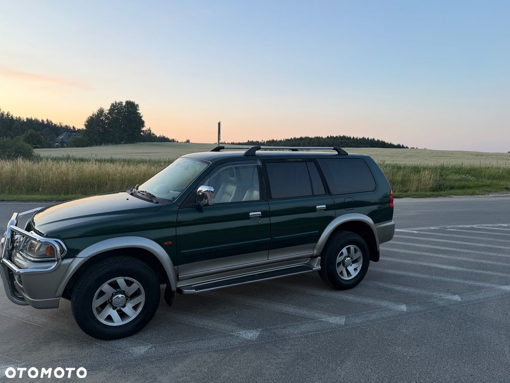 Mitsubishi Pajero Sport - 19